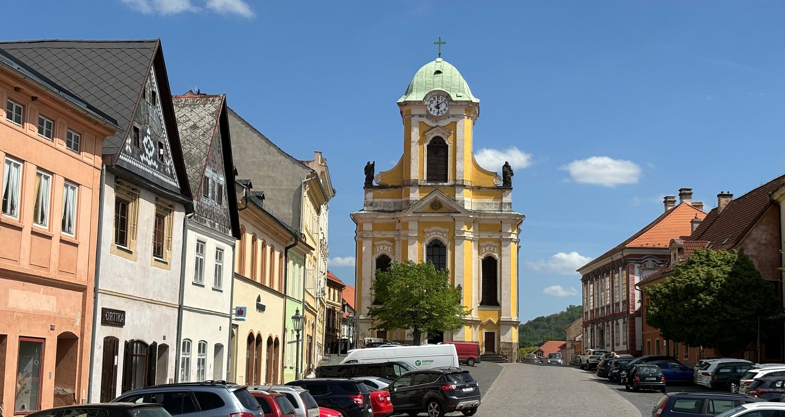 Město Úštěk je nejmenší městskou památkovou rezervací v Česku.